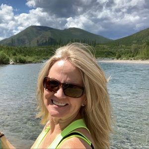 Meet your Posher, Shelly